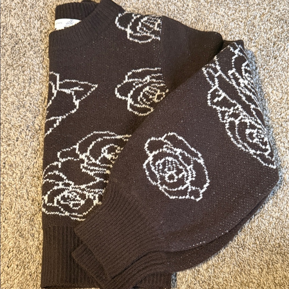 Altar'd State Rose bud Sweater